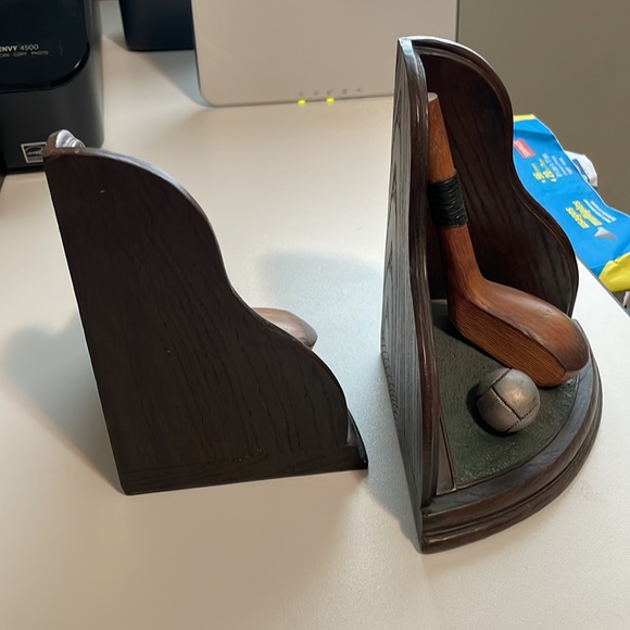 Golf book shelf ends - Picture 3 of 4